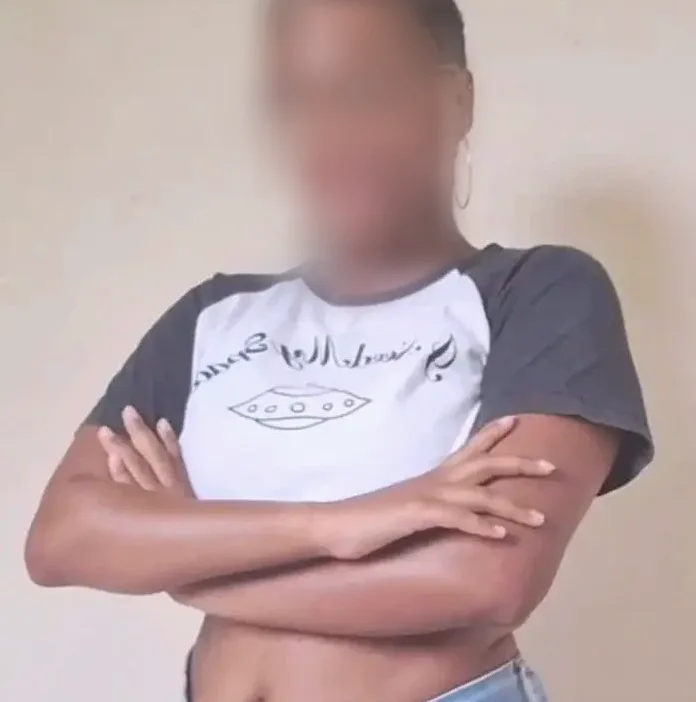 Alena, 27