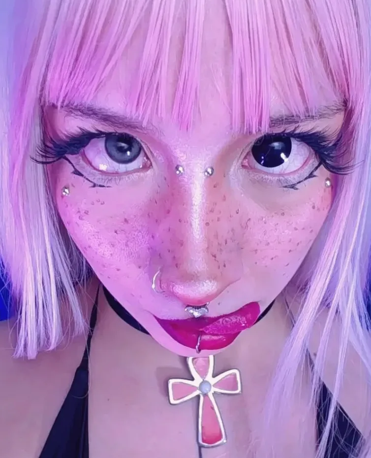 Denise, 29