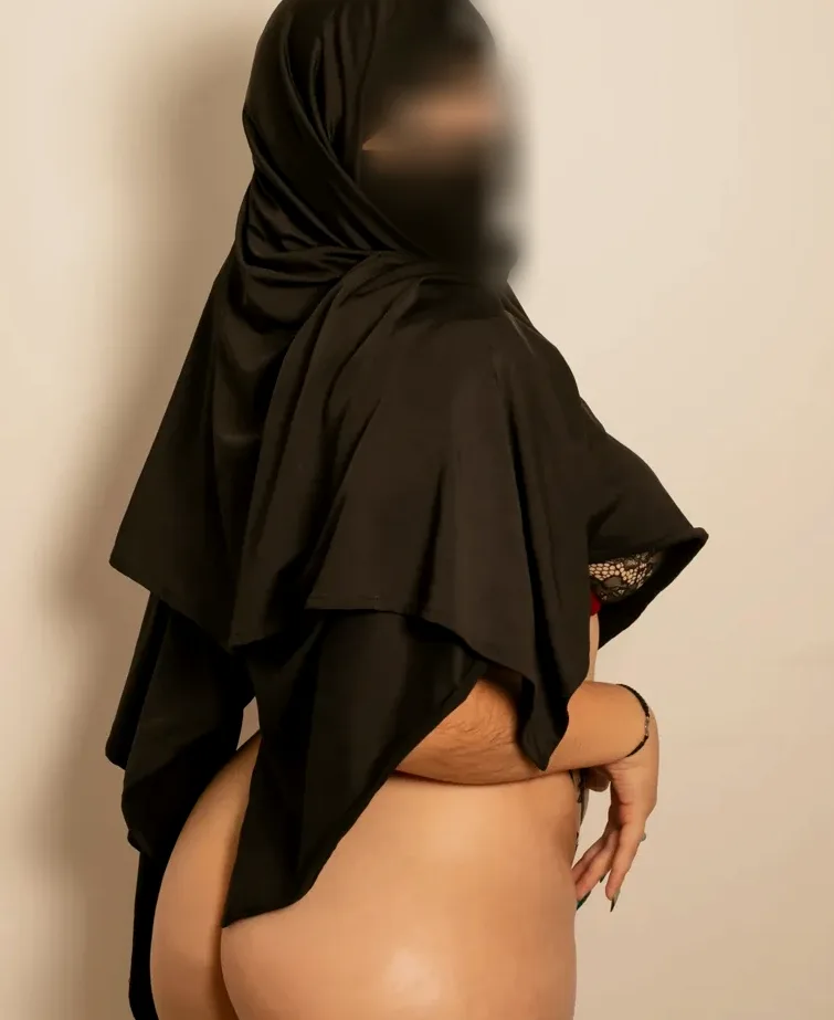 Esra, 21