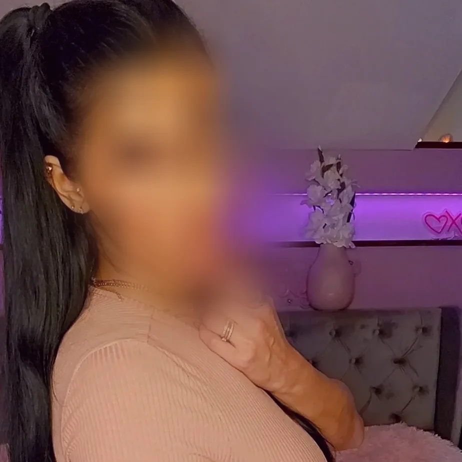 Esra, 33