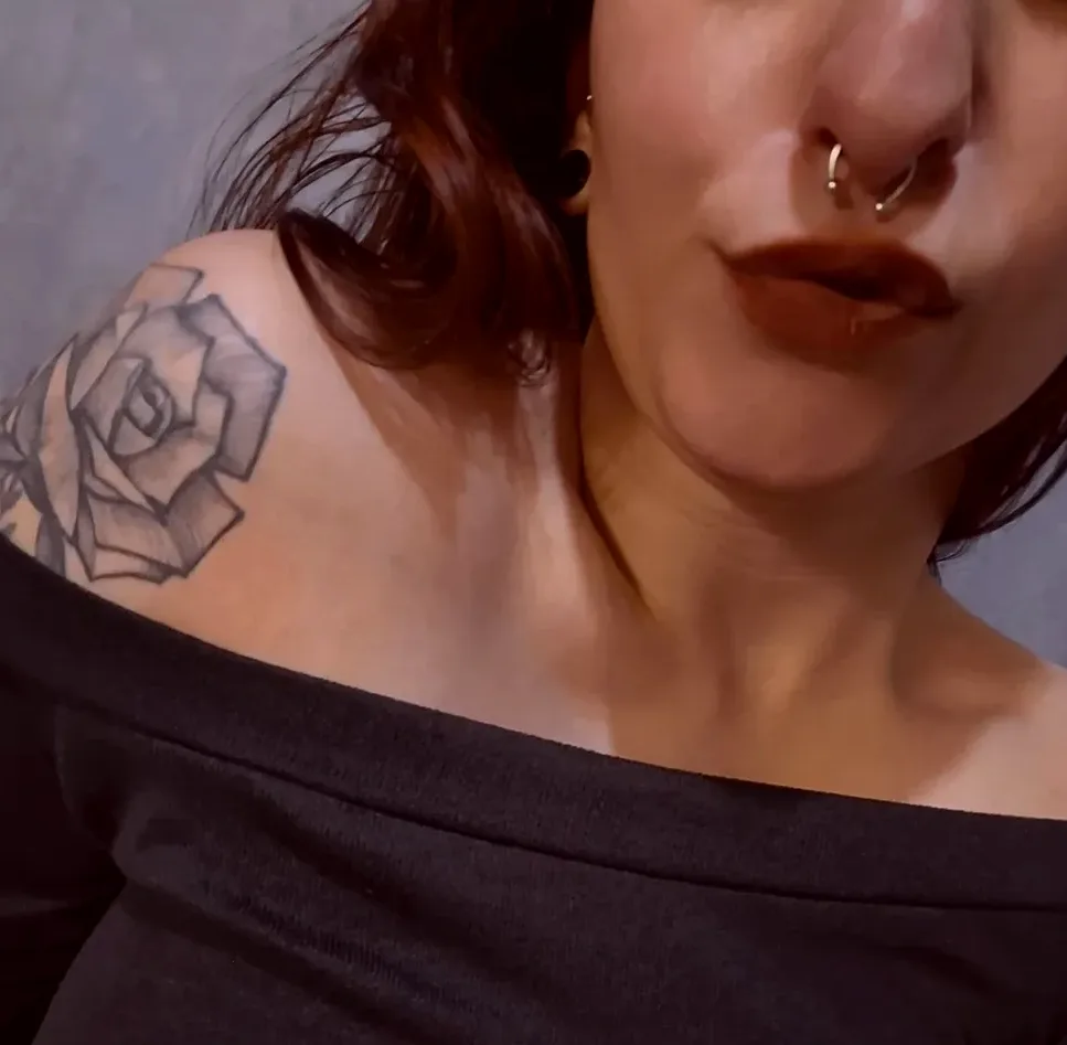 Fiona, 34