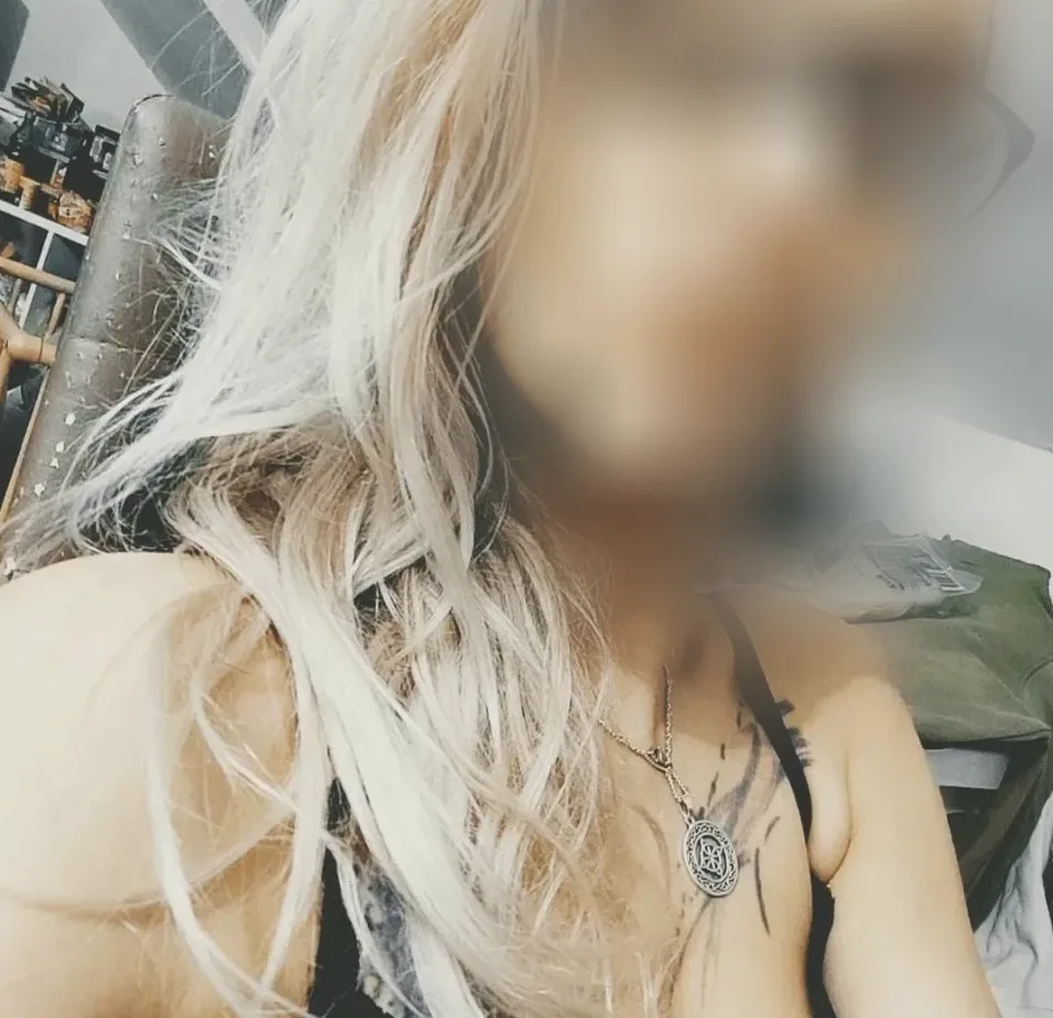 Selina, 30