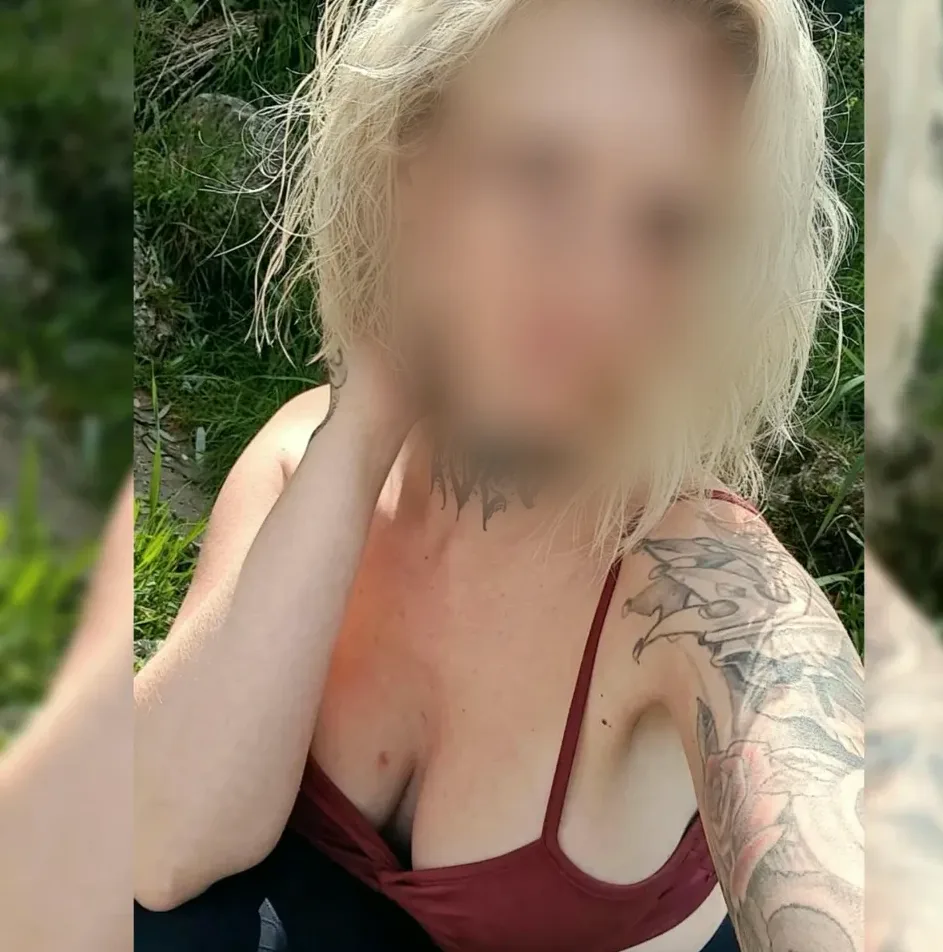 Sina, 30